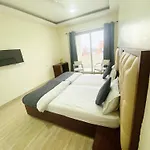 Mastana P Guest House